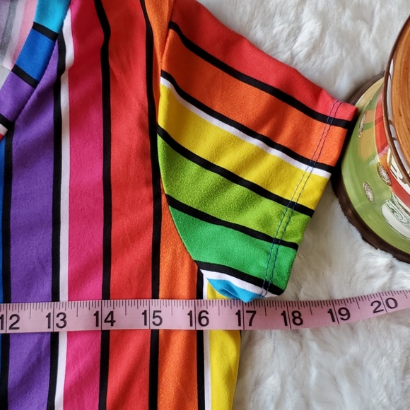 LOVE V neck s/s rainbow of bright colors size XL NWT EUC - Picture 6 of 11